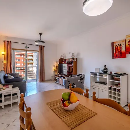 Bernies Folly By Interhome * Armação de Pêra