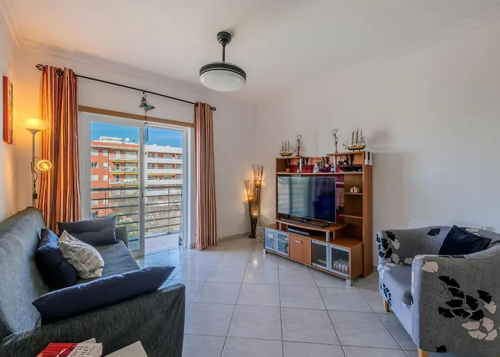 Bernies Folly By Interhome Apartment